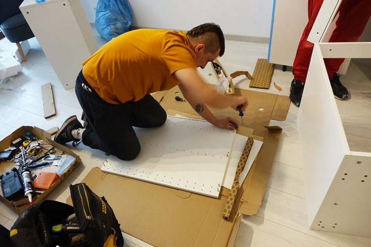 Sprzęt w kuchni musi być dobrze zamontowany